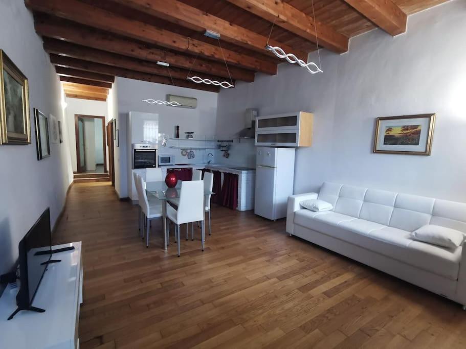 Casa Zona Villanova Cagliari